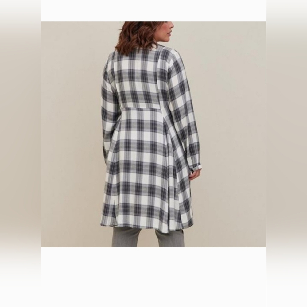 Sold .Torrid Kimono Plaid Button-Up Top Size 3 - Picture 4 of 6